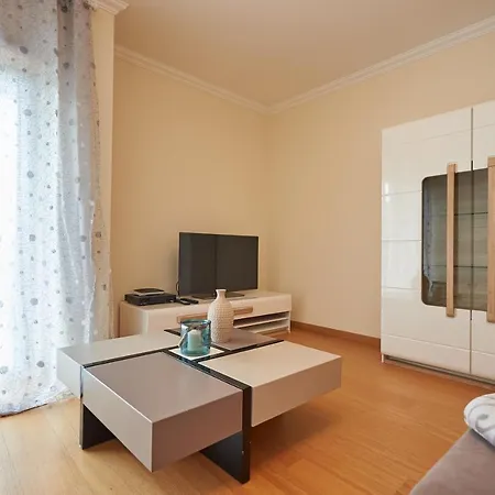 Beguest Apartment